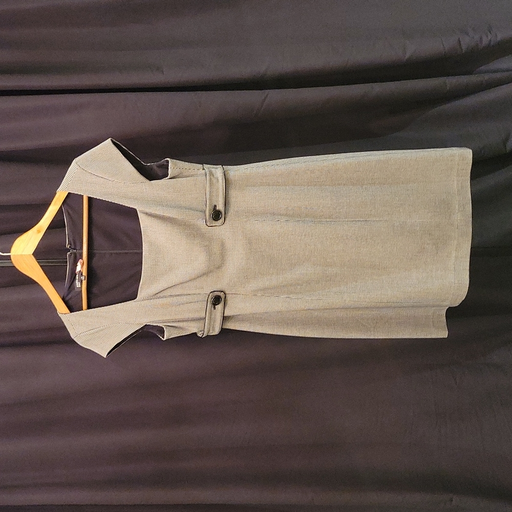 Women dress